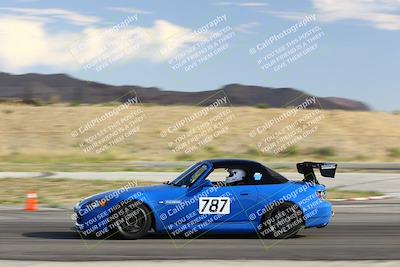 media/Oct-08-2023-Extreme Speed (Sun) [[05af469d3b]]/2-Green/session 1 skid pad/